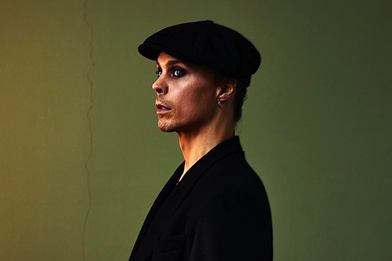 Ville Valo nos presenta como VV su primer disco solista: Neon Noir ...